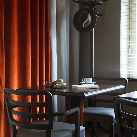 Logis Beausejour Hotel