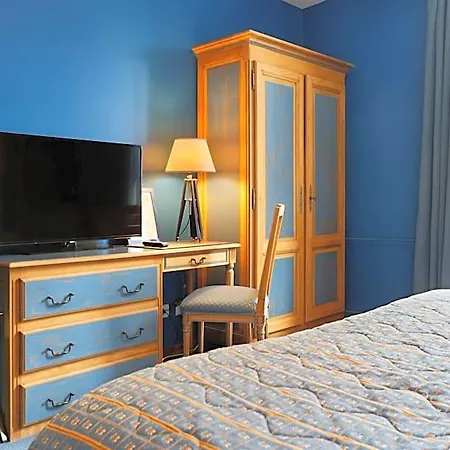 Hotel Logis Beausejour