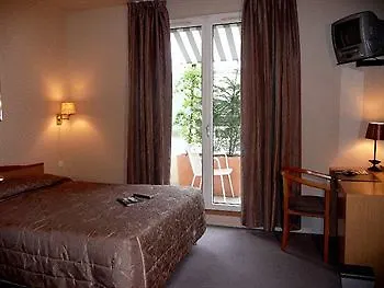 Logis Beausejour Hotel 3*