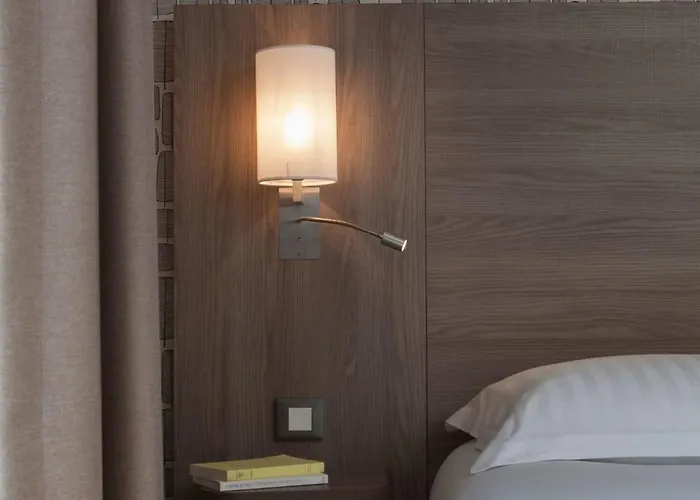 Hotel Logis Beausejour