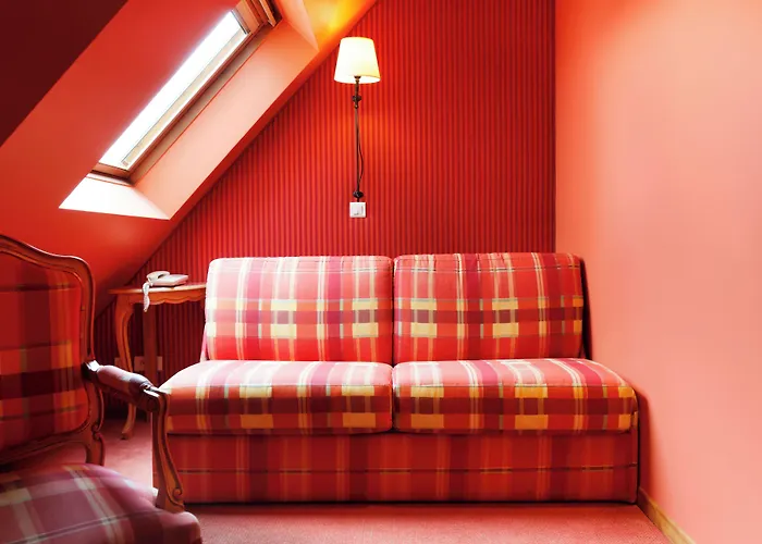 Hotel Logis Beausejour