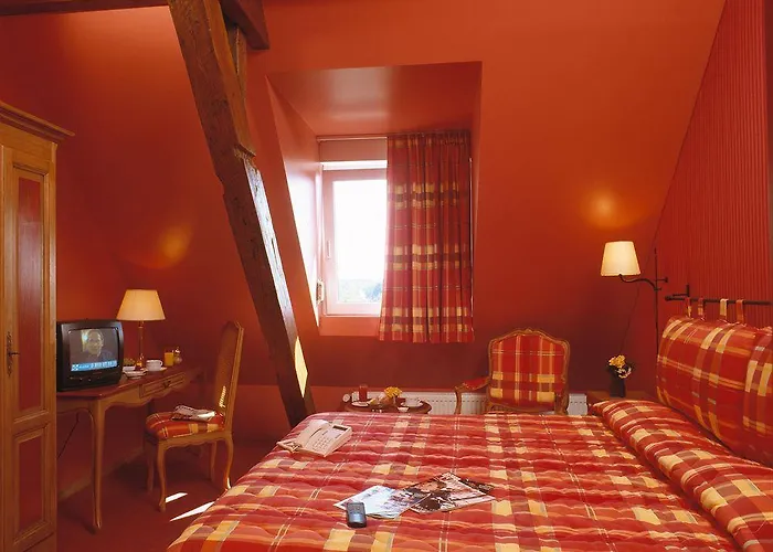 Logis Beausejour Hotel 3*